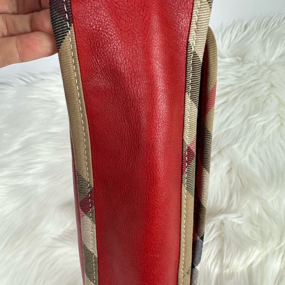 Burberry Red Leather Shoulder Bag - Picture 7 of 16